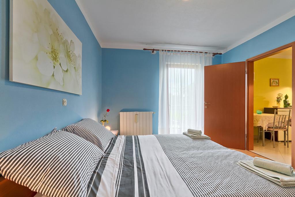 Apartments Valoda Nedeščina Buitenkant foto